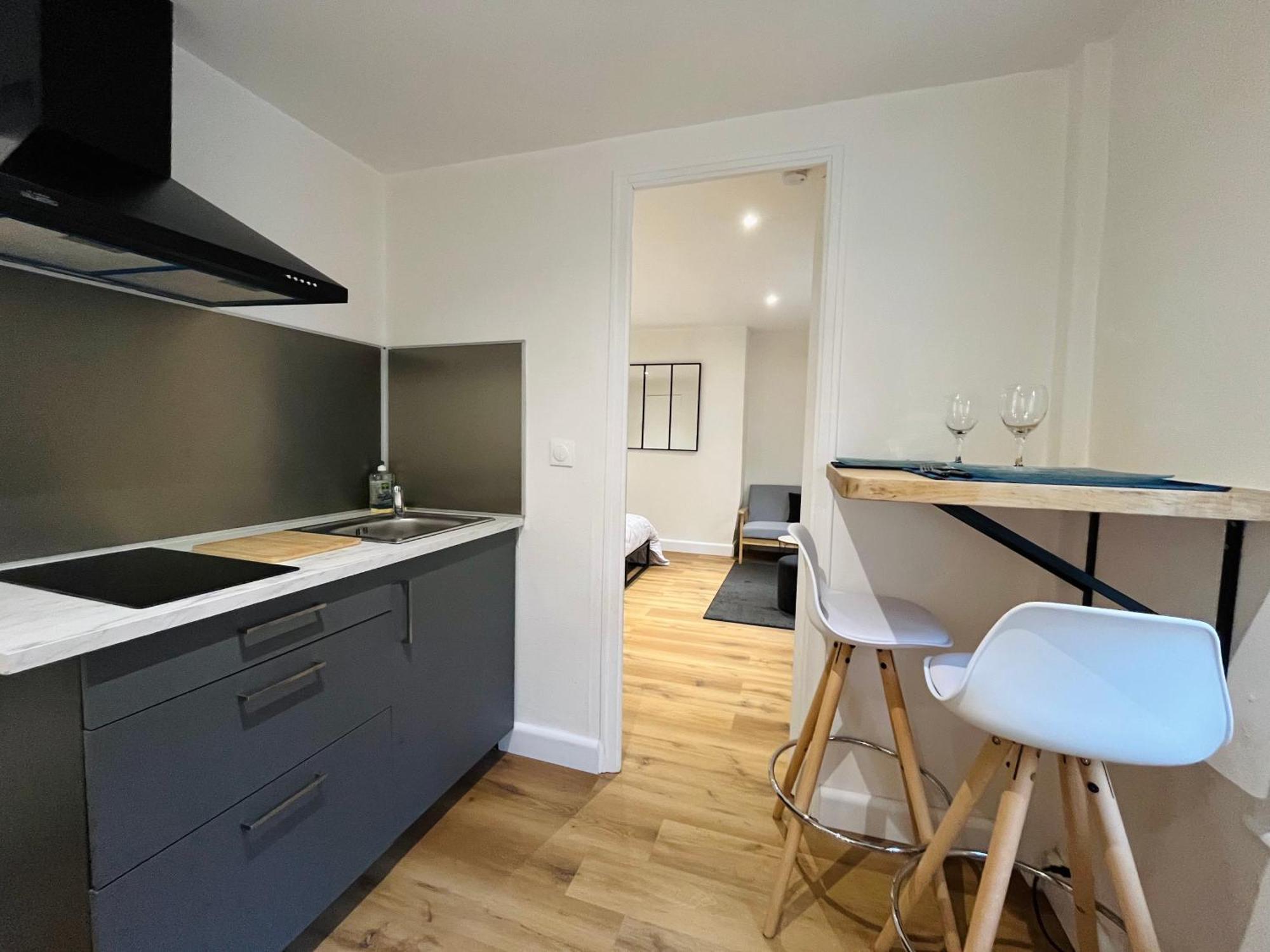 La Ruche Arrageoise - Parking Gratuit - Cozy - Grand Lit - Long Sejour Appartement Arras Buitenkant foto