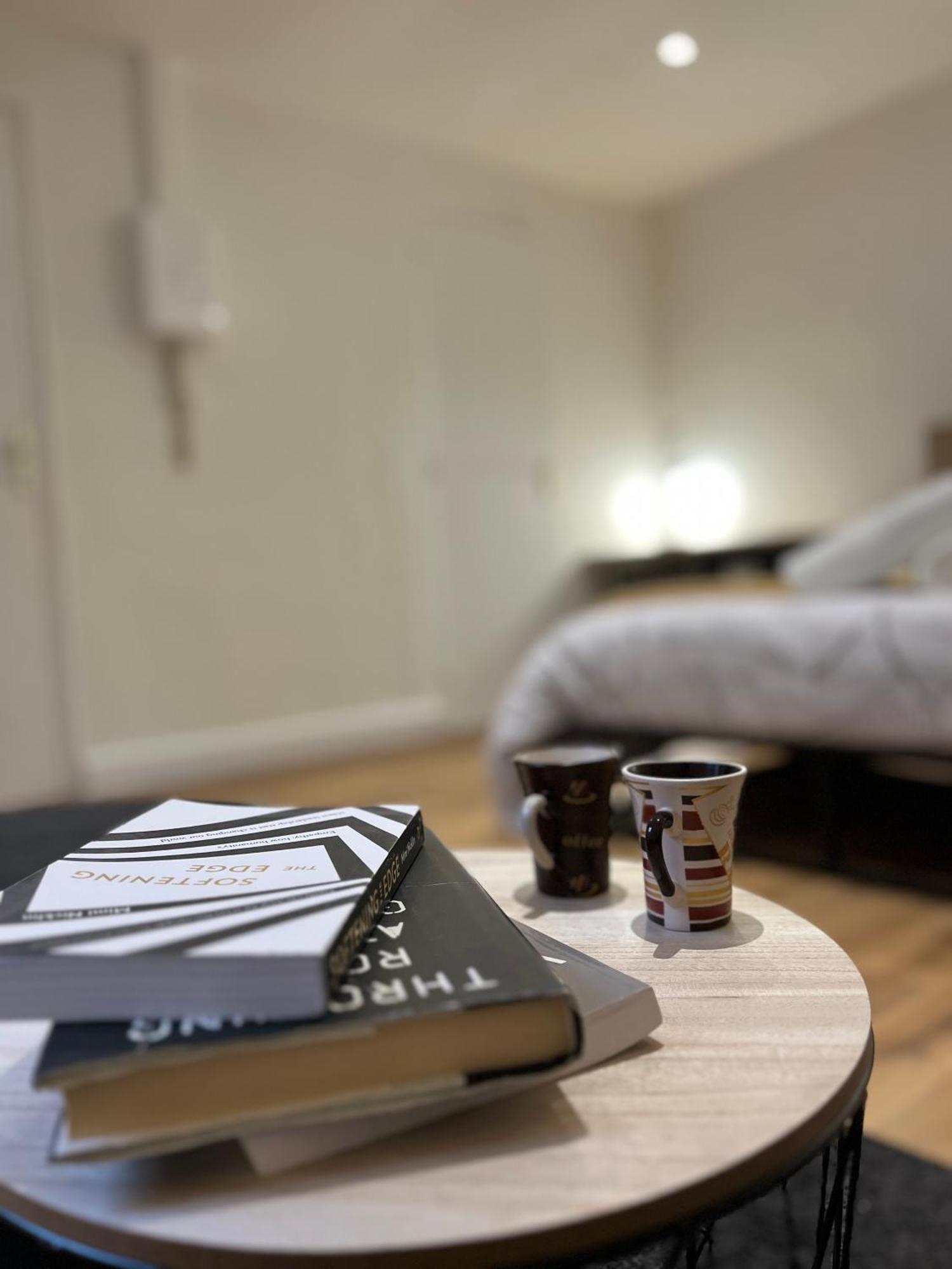 La Ruche Arrageoise - Parking Gratuit - Cozy - Grand Lit - Long Sejour Appartement Arras Buitenkant foto