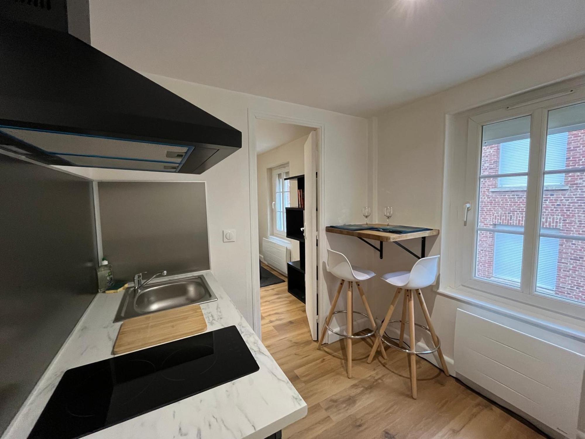 La Ruche Arrageoise - Parking Gratuit - Cozy - Grand Lit - Long Sejour Appartement Arras Buitenkant foto