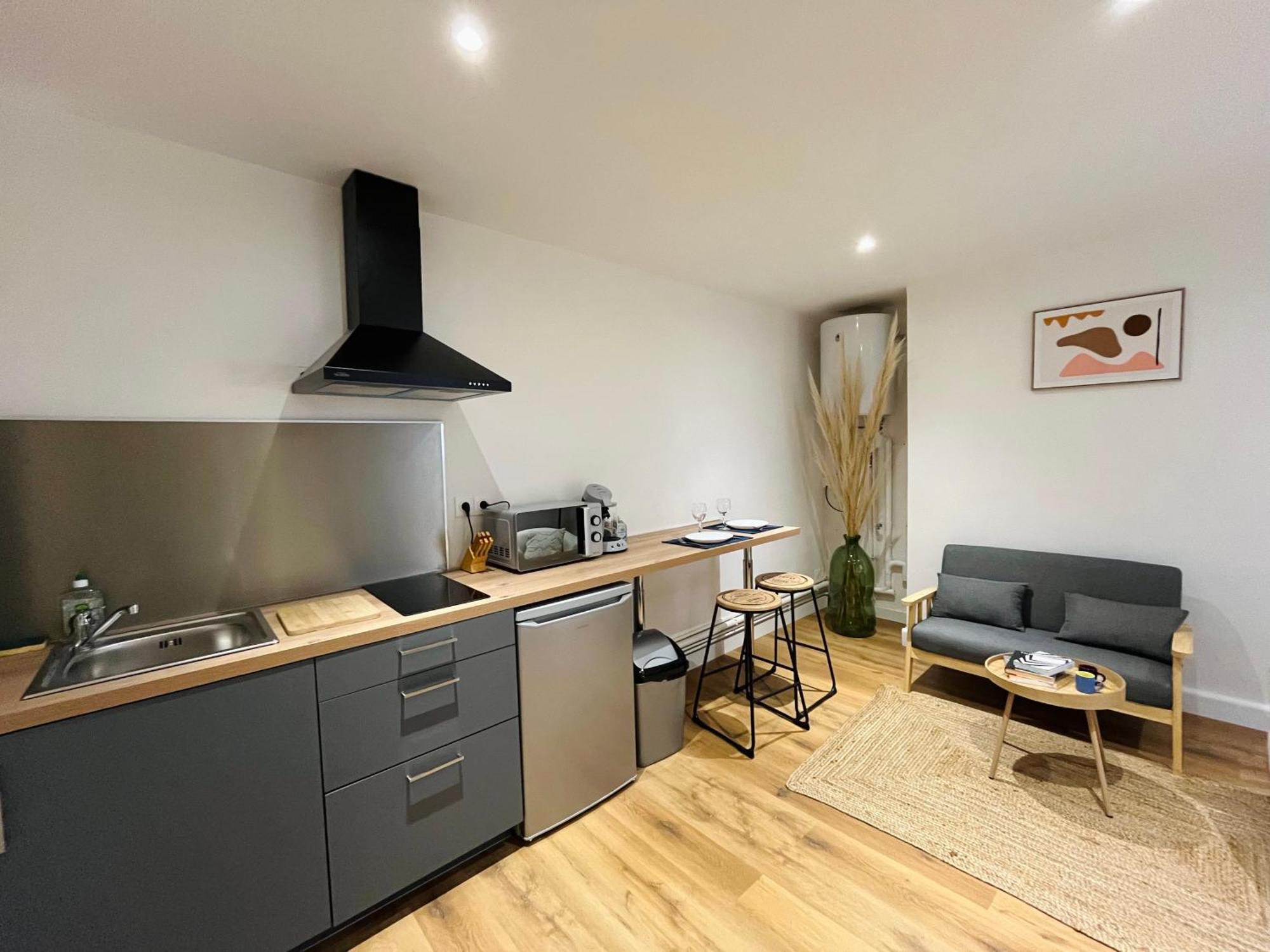 La Ruche Arrageoise - Parking Gratuit - Cozy - Grand Lit - Long Sejour Appartement Arras Buitenkant foto